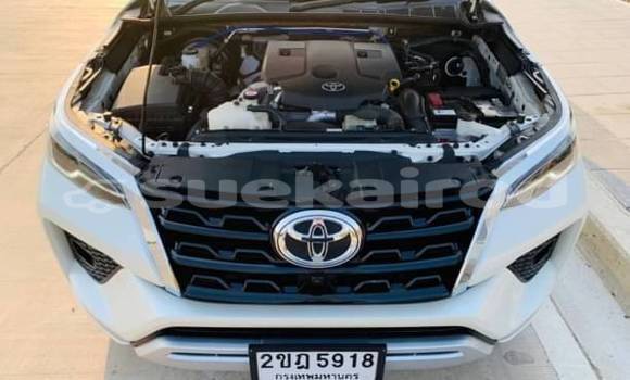 Buy Used Toyota Fortuner White Car in Bangkok in Bangkok Buy Used Toyota Fortuner White Car in Bangkok in Bangkok
