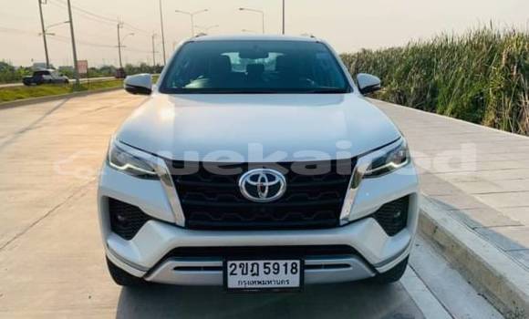 Buy Used Toyota Fortuner White Car in Bangkok in Bangkok Buy Used Toyota Fortuner White Car in Bangkok in Bangkok