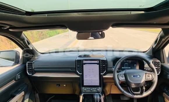 Buy Used Ford Everest Other Car in Bangkok in Bangkok Buy Used Ford Everest Other Car in Bangkok in Bangkok