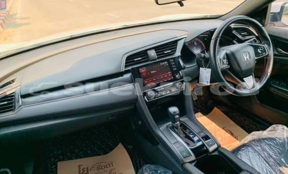 ซื้อ รถมือสอง Honda Civic ขาว รถยนต์ ใน %{เมือง} ใน กรุงเทพมหานคร ซื้อ รถมือสอง Honda Civic ขาว รถยนต์ ใน %{เมือง} ใน กรุงเทพมหานคร