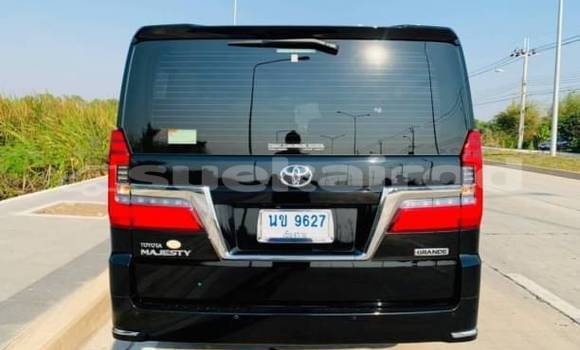 Buy Used Toyota Crown Majesta Black Car in Bangkok in Bangkok Buy Used Toyota Crown Majesta Black Car in Bangkok in Bangkok