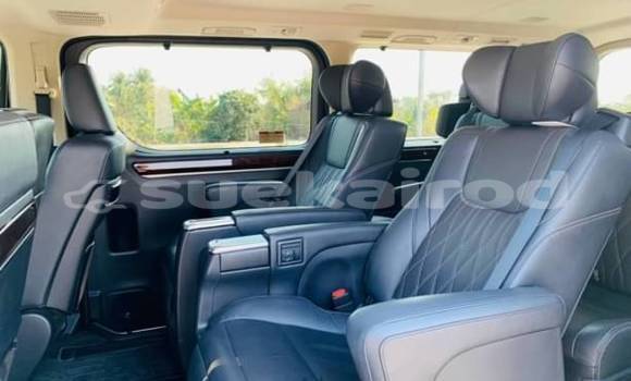 Buy Used Toyota Crown Majesta Black Car in Bangkok in Bangkok Buy Used Toyota Crown Majesta Black Car in Bangkok in Bangkok