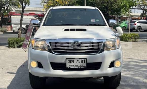 Buy Used Toyota Hiluxe VIGO White Car in Bangkok in Bangkok Buy Used Toyota Hiluxe VIGO White Car in Bangkok in Bangkok