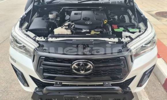 Buy Used Toyota Hiluxe Revo White Car in Bangkok in Bangkok Buy Used Toyota Hiluxe Revo White Car in Bangkok in Bangkok