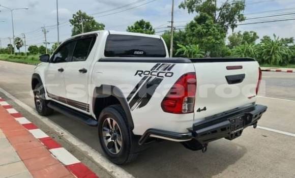 Buy Used Toyota Hiluxe Revo White Car in Bangkok in Bangkok Buy Used Toyota Hiluxe Revo White Car in Bangkok in Bangkok