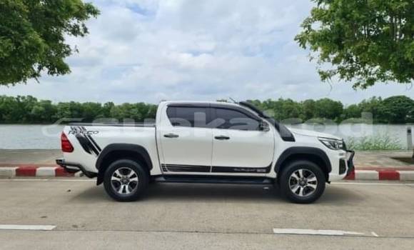 Buy Used Toyota Hiluxe Revo White Car in Bangkok in Bangkok Buy Used Toyota Hiluxe Revo White Car in Bangkok in Bangkok