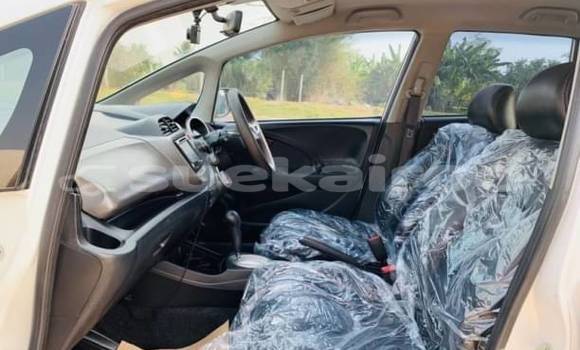 Buy Used Honda Jazz White Car in Bangkok in Bangkok Buy Used Honda Jazz White Car in Bangkok in Bangkok