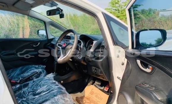 Buy Used Honda Jazz White Car in Bangkok in Bangkok Buy Used Honda Jazz White Car in Bangkok in Bangkok