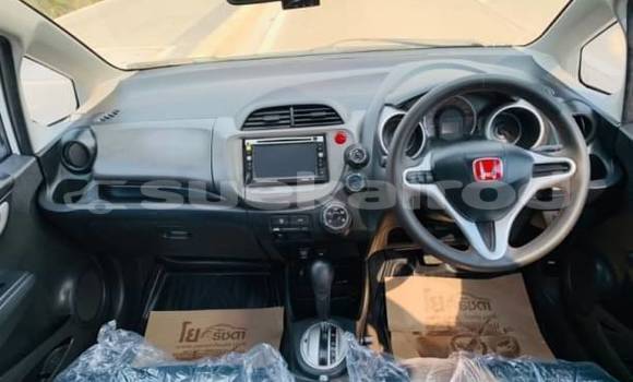 Buy Used Honda Jazz White Car in Bangkok in Bangkok Buy Used Honda Jazz White Car in Bangkok in Bangkok