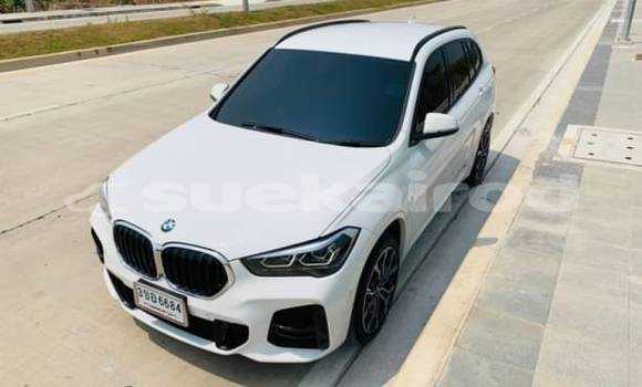Buy Used BMW X1 White Car in Bangkok in Bangkok
