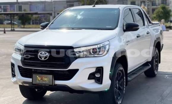 Cars for sale in thailand - suekairod