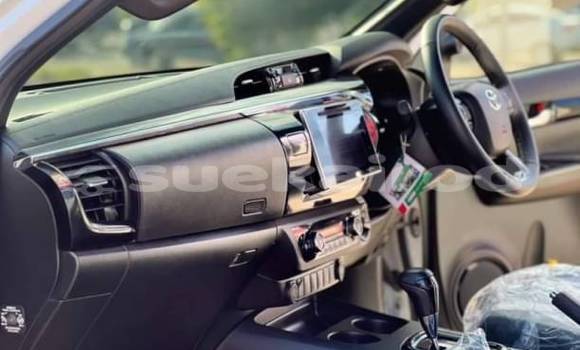 Buy Used Toyota Hiluxe Revo White Car in Bangkok in Bangkok Buy Used Toyota Hiluxe Revo White Car in Bangkok in Bangkok