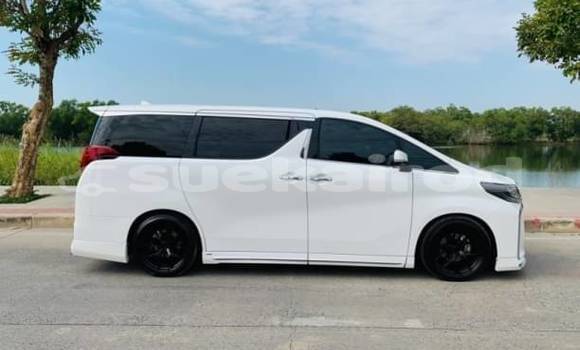 ซื้อ รถมือสอง Toyota Alphard ขาว รถยนต์ ใน %{เมือง} ใน กรุงเทพมหานคร ซื้อ รถมือสอง Toyota Alphard ขาว รถยนต์ ใน %{เมือง} ใน กรุงเทพมหานคร