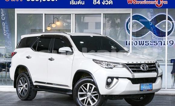 Buy Used Toyota Fortuner White Car in Bangkok in Bangkok Buy Used Toyota Fortuner White Car in Bangkok in Bangkok