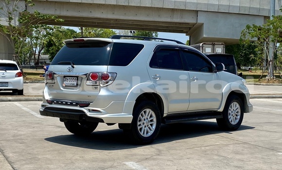 ซื้อ รถมือสอง Toyota Fortuner อื่น ๆ รถยนต์ ใน %{เมือง} ใน กรุงเทพมหานคร ซื้อ รถมือสอง Toyota Fortuner อื่น ๆ รถยนต์ ใน %{เมือง} ใน กรุงเทพมหานคร
