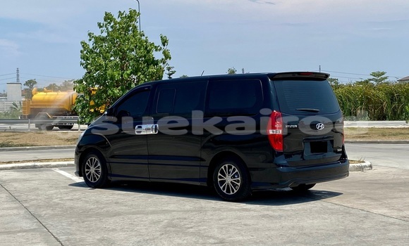 ซื้อ รถมือสอง Hyundai H1 สีดำ รถยนต์ ใน %{เมือง} ใน กรุงเทพมหานคร ซื้อ รถมือสอง Hyundai H1 สีดำ รถยนต์ ใน %{เมือง} ใน กรุงเทพมหานคร