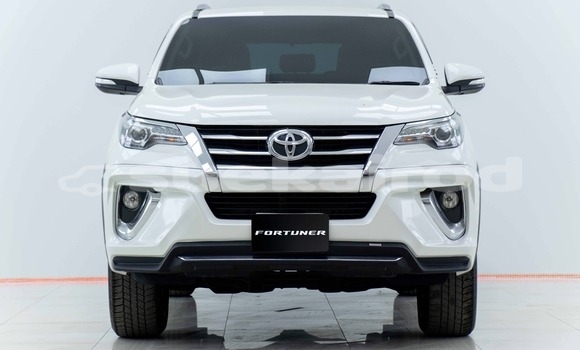 ซื้อ รถมือสอง Toyota Fortuner ขาว รถยนต์ ใน %{เมือง} ใน สมุทรสาคร ซื้อ รถมือสอง Toyota Fortuner ขาว รถยนต์ ใน %{เมือง} ใน สมุทรสาคร