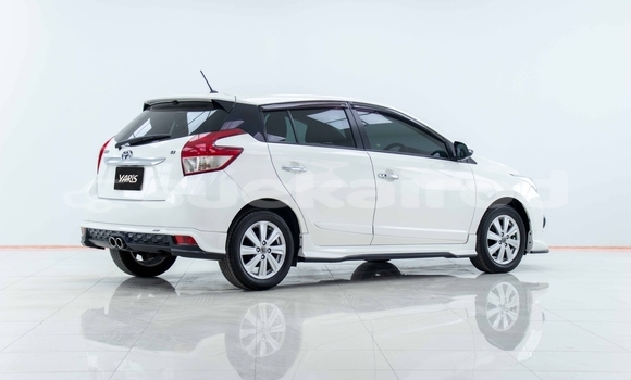 ซื้อ รถมือสอง Toyota Yaris ขาว รถยนต์ ใน %{เมือง} ใน สมุทรสาคร ซื้อ รถมือสอง Toyota Yaris ขาว รถยนต์ ใน %{เมือง} ใน สมุทรสาคร