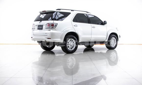 Buy Used Toyota Fortuner White Car in Bangkok in Bangkok Buy Used Toyota Fortuner White Car in Bangkok in Bangkok