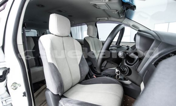 Buy Used Chevrolet TrailBlazer White Car in Bangkok in Bangkok Buy Used Chevrolet TrailBlazer White Car in Bangkok in Bangkok