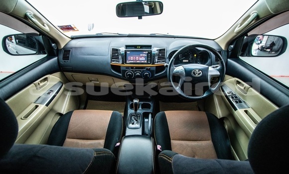 ซื้อ รถมือสอง Toyota Hiluxe VIGO ขาว รถยนต์ ใน %{เมือง} ใน กรุงเทพมหานคร ซื้อ รถมือสอง Toyota Hiluxe VIGO ขาว รถยนต์ ใน %{เมือง} ใน กรุงเทพมหานคร