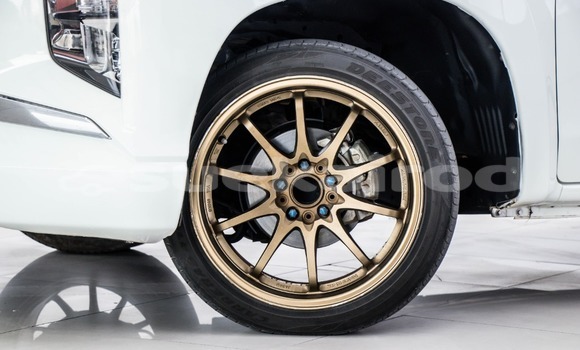 Buy Used Mitsubishi Triton White Car in Bangkok in Bangkok Buy Used Mitsubishi Triton White Car in Bangkok in Bangkok