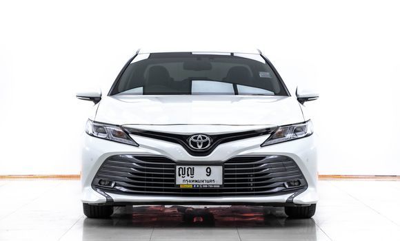 Buy Used Toyota Camry White Car in Bangkok in Bangkok Buy Used Toyota Camry White Car in Bangkok in Bangkok