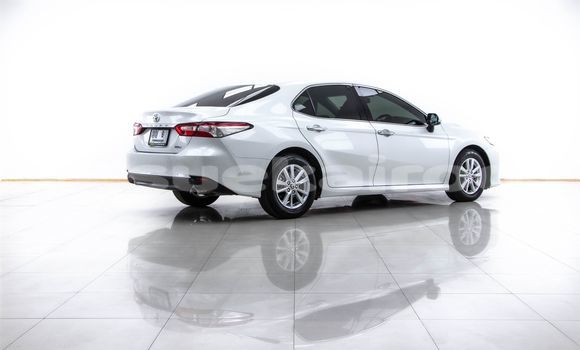 Buy Used Toyota Camry White Car in Bangkok in Bangkok Buy Used Toyota Camry White Car in Bangkok in Bangkok