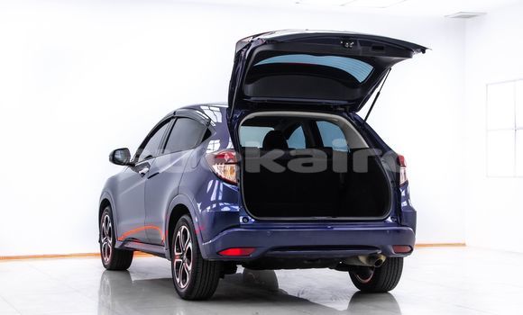 ซื้อ รถมือสอง Honda HR-V สีน้ำเงิน รถยนต์ ใน %{เมือง} ใน กรุงเทพมหานคร ซื้อ รถมือสอง Honda HR-V สีน้ำเงิน รถยนต์ ใน %{เมือง} ใน กรุงเทพมหานคร