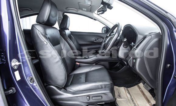 ซื้อ รถมือสอง Honda HR-V สีน้ำเงิน รถยนต์ ใน %{เมือง} ใน กรุงเทพมหานคร ซื้อ รถมือสอง Honda HR-V สีน้ำเงิน รถยนต์ ใน %{เมือง} ใน กรุงเทพมหานคร