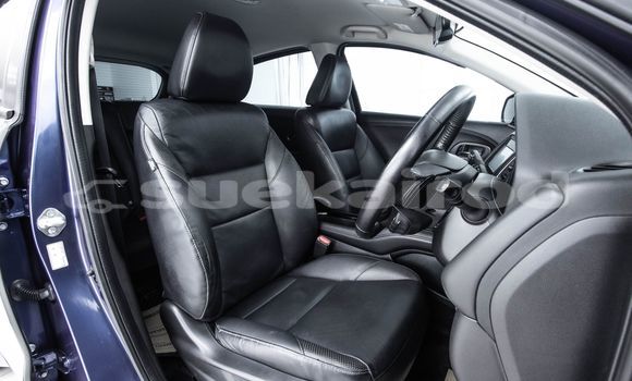 ซื้อ รถมือสอง Honda HR-V สีน้ำเงิน รถยนต์ ใน %{เมือง} ใน กรุงเทพมหานคร ซื้อ รถมือสอง Honda HR-V สีน้ำเงิน รถยนต์ ใน %{เมือง} ใน กรุงเทพมหานคร