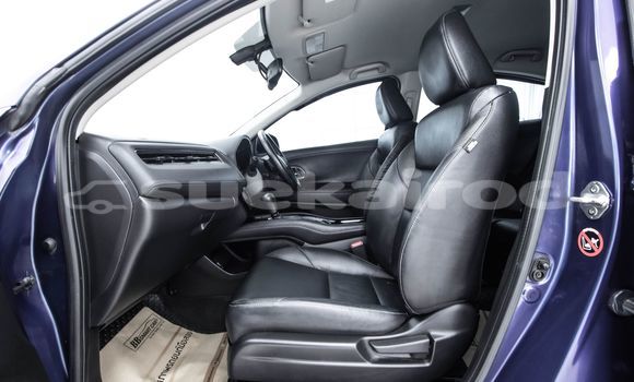 ซื้อ รถมือสอง Honda HR-V สีน้ำเงิน รถยนต์ ใน %{เมือง} ใน กรุงเทพมหานคร ซื้อ รถมือสอง Honda HR-V สีน้ำเงิน รถยนต์ ใน %{เมือง} ใน กรุงเทพมหานคร