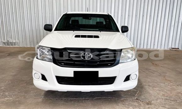 Buy Used Toyota Hiluxe VIGO White Car in Udon Thani in Udon Thani Buy Used Toyota Hiluxe VIGO White Car in Udon Thani in Udon Thani