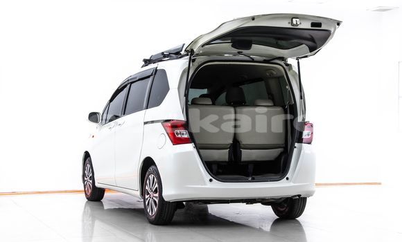 Buy Used Honda Freed White Car in Bangkok in Bangkok Buy Used Honda Freed White Car in Bangkok in Bangkok