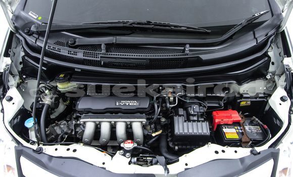 Buy Used Honda Freed White Car in Bangkok in Bangkok Buy Used Honda Freed White Car in Bangkok in Bangkok