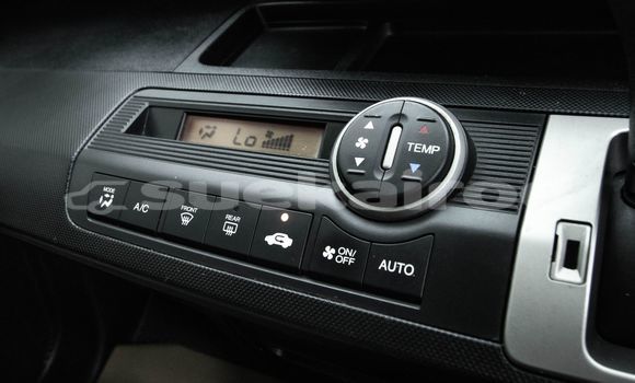 Buy Used Honda Freed White Car in Bangkok in Bangkok Buy Used Honda Freed White Car in Bangkok in Bangkok