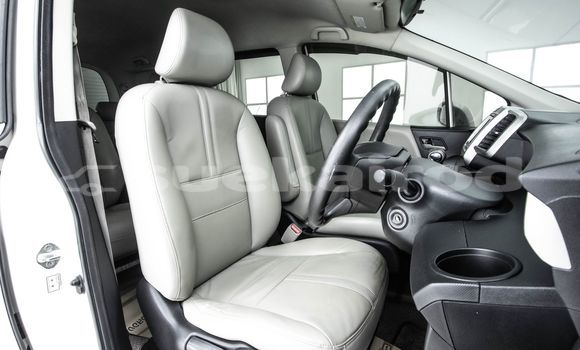 Buy Used Honda Freed White Car in Bangkok in Bangkok Buy Used Honda Freed White Car in Bangkok in Bangkok