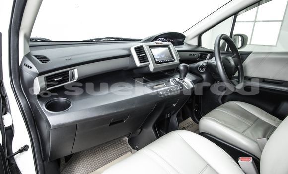 Buy Used Honda Freed White Car in Bangkok in Bangkok Buy Used Honda Freed White Car in Bangkok in Bangkok