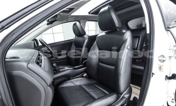 Buy Used Honda HR-V White Car in Bangkok in Bangkok Buy Used Honda HR-V White Car in Bangkok in Bangkok