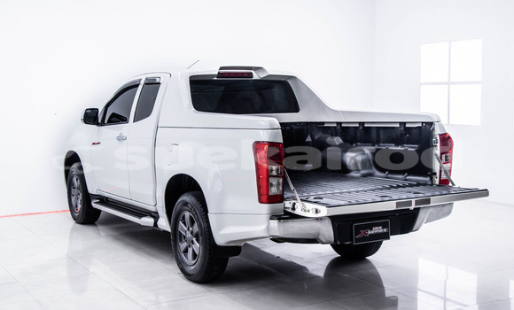 ซื้อ รถมือสอง Isuzu D-Max ขาว รถยนต์ ใน %{เมือง} ใน กรุงเทพมหานคร ซื้อ รถมือสอง Isuzu D-Max ขาว รถยนต์ ใน %{เมือง} ใน กรุงเทพมหานคร