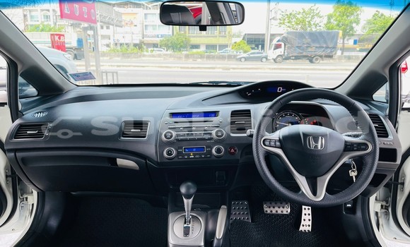 Buy Used Honda Civic White Car in Bangkok in Bangkok Buy Used Honda Civic White Car in Bangkok in Bangkok