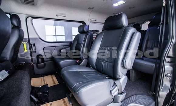 Buy Used Toyota Ventury Black Car in Bangkok in Bangkok Buy Used Toyota Ventury Black Car in Bangkok in Bangkok
