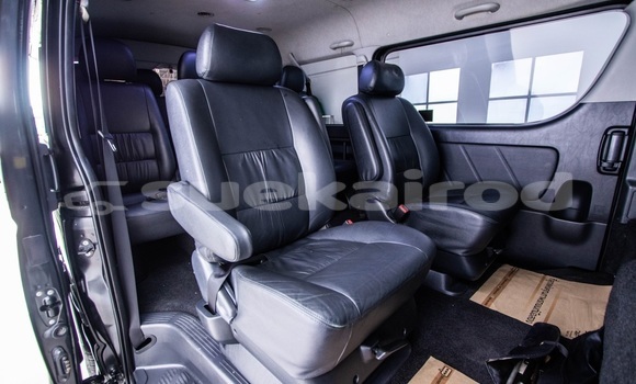 Buy Used Toyota Ventury Black Car in Bangkok in Bangkok Buy Used Toyota Ventury Black Car in Bangkok in Bangkok