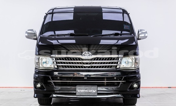 Buy Used Toyota Ventury Black Car in Bangkok in Bangkok Buy Used Toyota Ventury Black Car in Bangkok in Bangkok