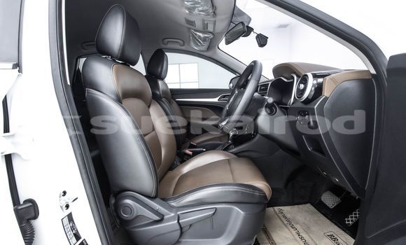 Buy Used MG ZS White Car in Bangkok in Bangkok Buy Used MG ZS White Car in Bangkok in Bangkok