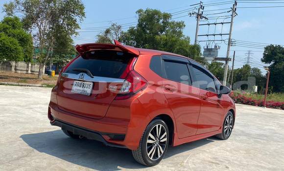 ซื้อ รถมือสอง Honda Jazz สีแดง รถยนต์ ใน %{เมือง} ใน กรุงเทพมหานคร ซื้อ รถมือสอง Honda Jazz สีแดง รถยนต์ ใน %{เมือง} ใน กรุงเทพมหานคร