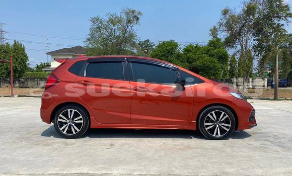 ซื้อ รถมือสอง Honda Jazz สีแดง รถยนต์ ใน %{เมือง} ใน กรุงเทพมหานคร ซื้อ รถมือสอง Honda Jazz สีแดง รถยนต์ ใน %{เมือง} ใน กรุงเทพมหานคร