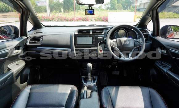 ซื้อ รถมือสอง Honda Jazz สีแดง รถยนต์ ใน %{เมือง} ใน กรุงเทพมหานคร ซื้อ รถมือสอง Honda Jazz สีแดง รถยนต์ ใน %{เมือง} ใน กรุงเทพมหานคร