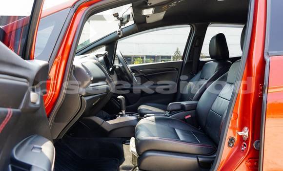 ซื้อ รถมือสอง Honda Jazz สีแดง รถยนต์ ใน %{เมือง} ใน กรุงเทพมหานคร ซื้อ รถมือสอง Honda Jazz สีแดง รถยนต์ ใน %{เมือง} ใน กรุงเทพมหานคร