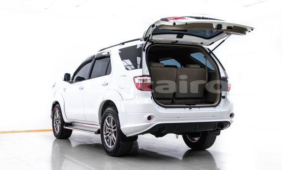 ซื้อ รถมือสอง Toyota Fortuner ขาว รถยนต์ ใน %{เมือง} ใน กรุงเทพมหานคร ซื้อ รถมือสอง Toyota Fortuner ขาว รถยนต์ ใน %{เมือง} ใน กรุงเทพมหานคร